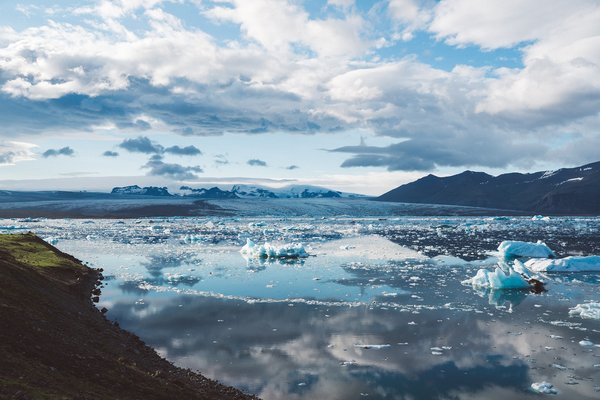 climate-cold-glacier-iceberg