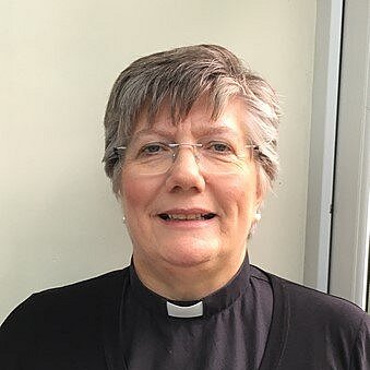 revd-helen-cameron